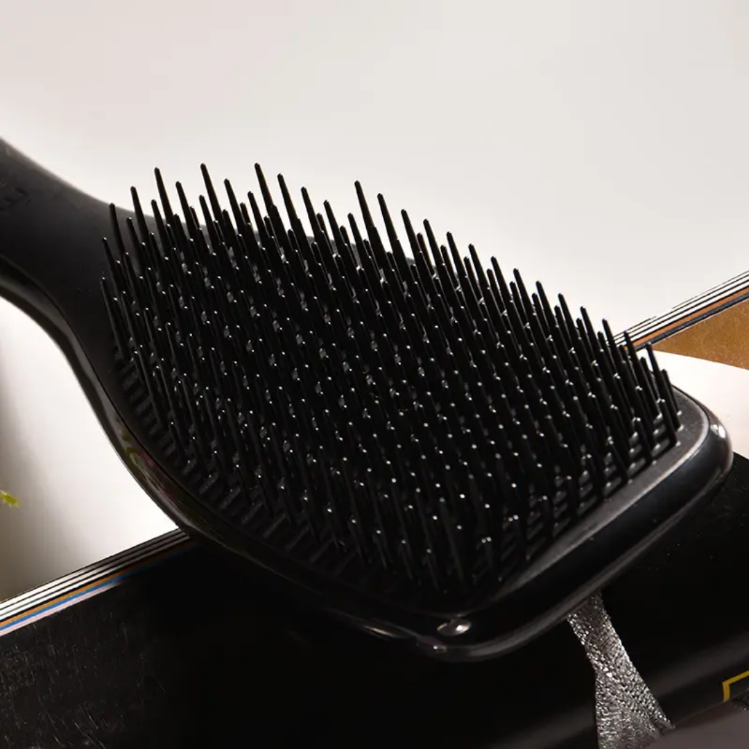 Ultimate Detangling Brush